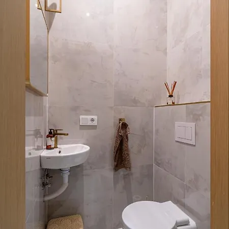 Apartment Modern Family Duplex Artilerijas With Free Underground Parking