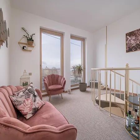 Modern Family Duplex Artilerijas With Free Underground Parking Appartement