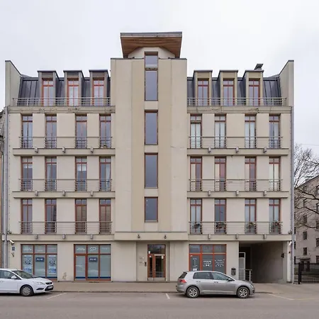 Modern Family Duplex Artilerijas With Free Underground Parking * リガ