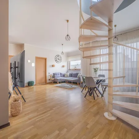 アパート Modern Family Duplex Artilerijas With Free Underground Parking *